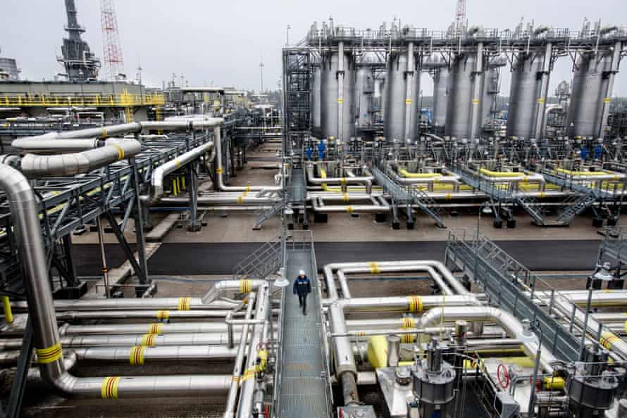 The Portovaya compressor station compresses Russian gas before it is piped across the Baltic Sea bed to supply energy to Europe. Natural gas from much of Russia arrives at this Gazprom station. It’s the last stop between Russia and Europe, and a strategic site for Moscow’s gas diplomacy.
