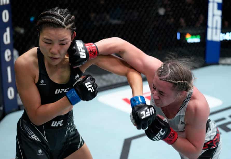 Molly McCann fights Ji Yeon Kim in Las Vegas.