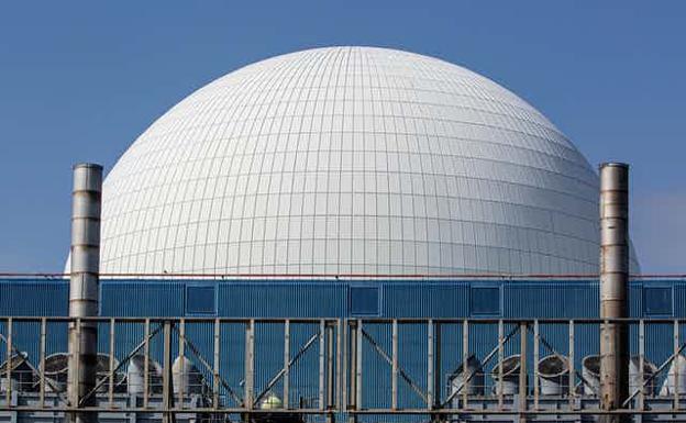 Dome of the Sizewell nuclear complex in Suffolk, UK. 