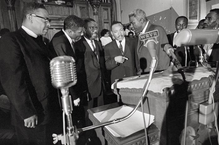 Robinson met with King for a rally in Birmingham in 1963.