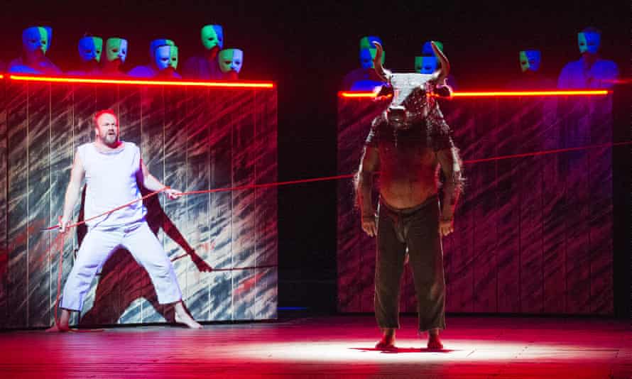 Johan Reuter (Theseus) and John Tomlinson (The Minotaur) in Birtwistle's The Minotaur at the Royal Opera House, revived in 2013.
