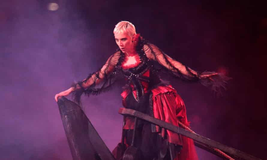 Annie Lennox performing at the closing ceremony of the London 2012 Olympics.