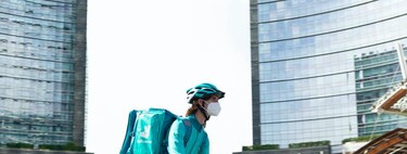 Deliveroo leaves Spain: the delivery company proposes an ERE in September and will cease its operations throughout the country