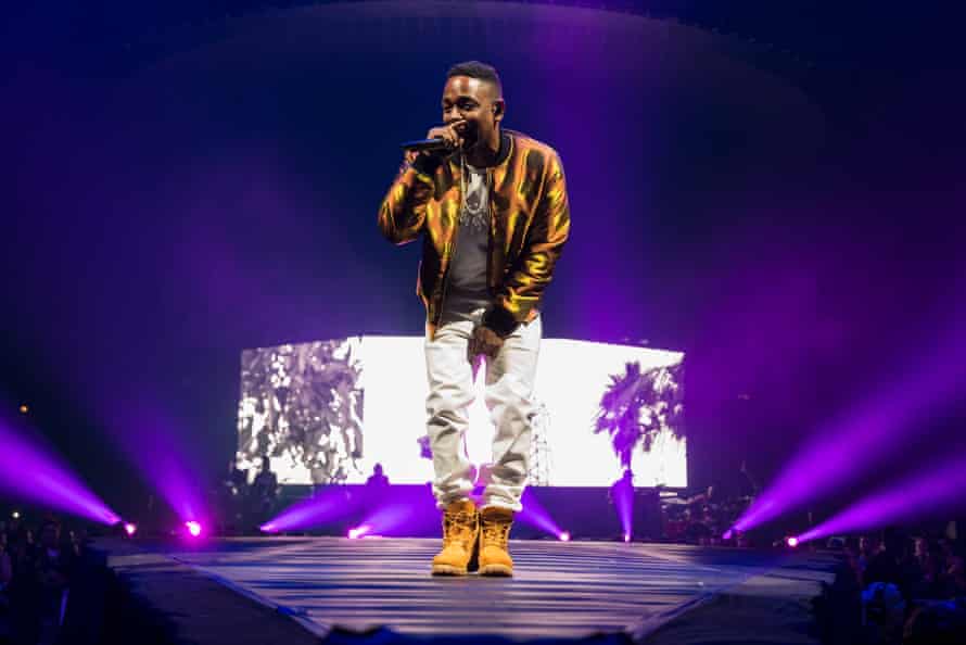 Kendrick Lamar on stage in LA in 2013