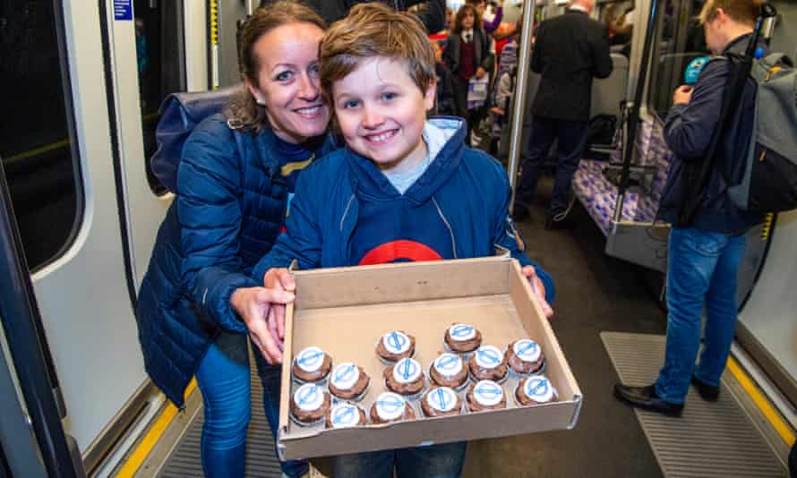 Agnes and Sawyer Sarkadi-Smith and his cakes for the Elizabeth line.