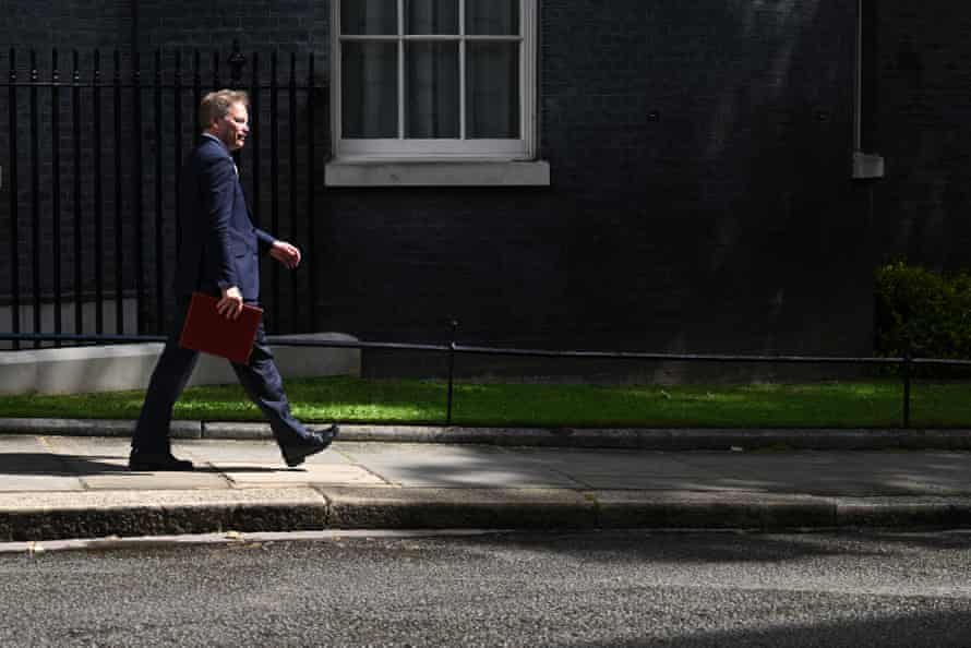 Grant Shapps, the transport secretary, leaving Downing Street after cabinet this morning. Shapps was defending the PM over Partygate on the media this morning.